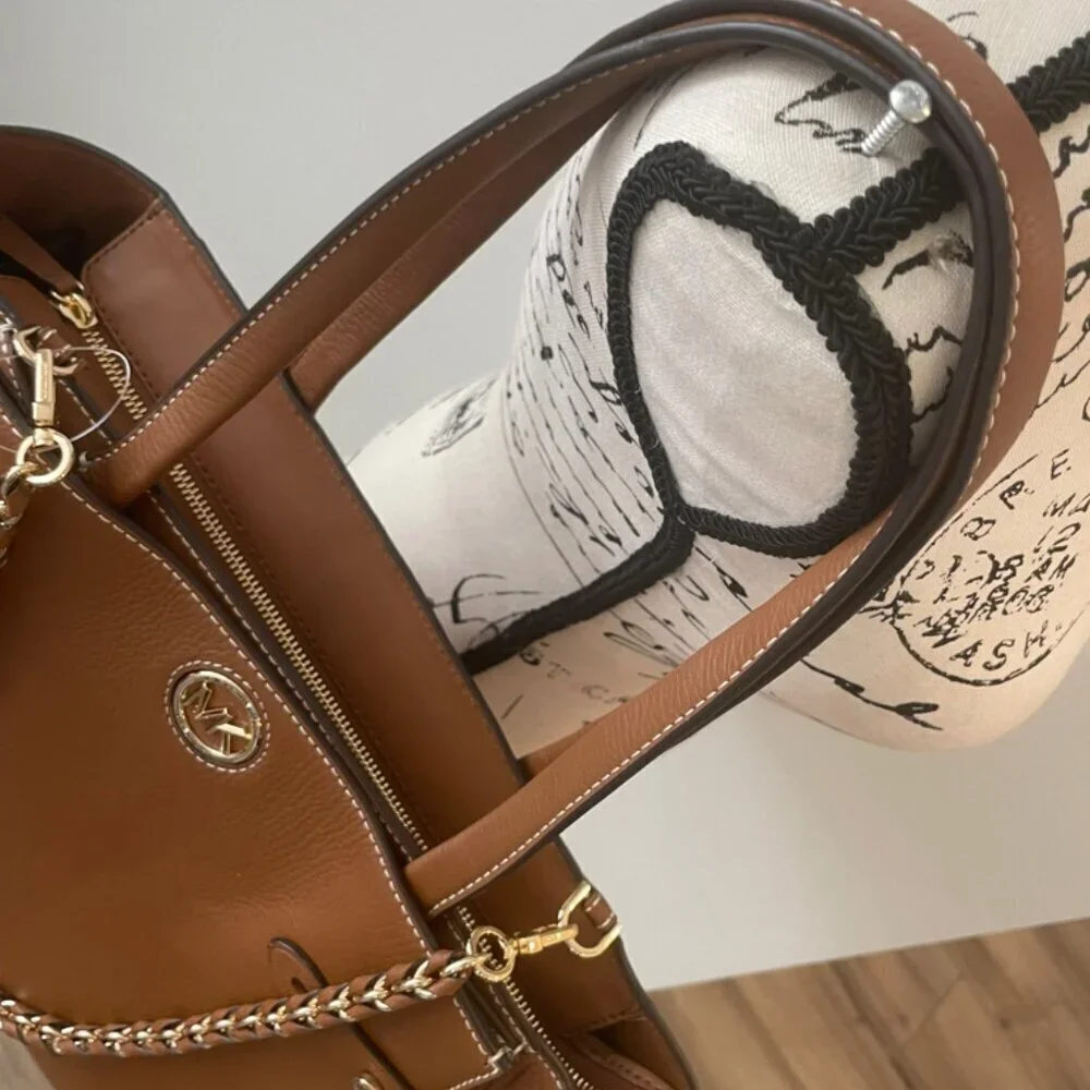 MICHAEL KORS CARMEN LARGE TOTE PEBBLE LEATHER CHESTNUT‎ GOLD VERSATILE CARRY ALL